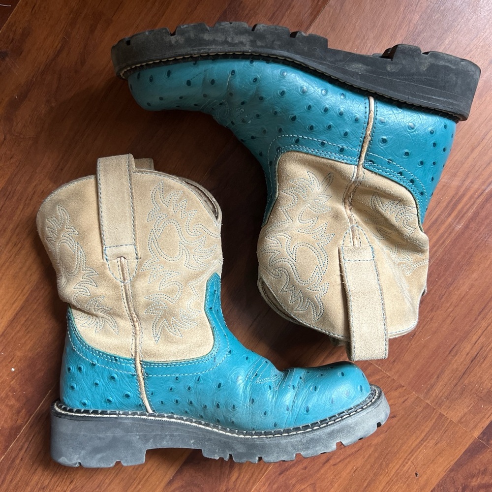 Ariat baby fat boots